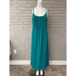 Adelyn Rae Women Spaghetti Strap Flowy Halter Maxi Dress With Cut-Out Size S